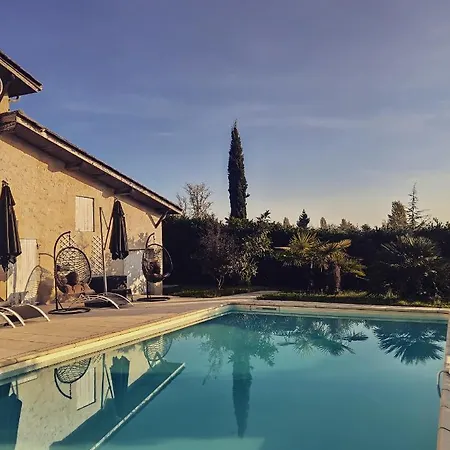 Pensionat Les Sequoias Sauveterre-de-Guyenne