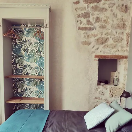 Guest house Les Sequoias