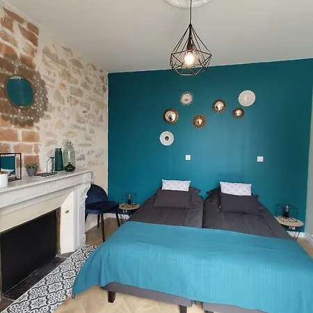 Les Sequoias Guest house