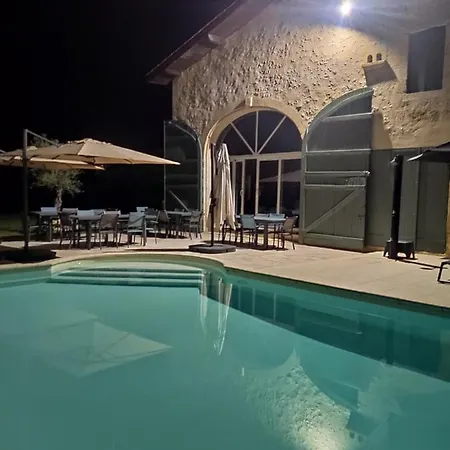 Pensionat Les Sequoias Sauveterre-de-Guyenne