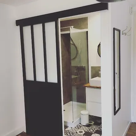 Les Sequoias Pensionat Sauveterre-de-Guyenne