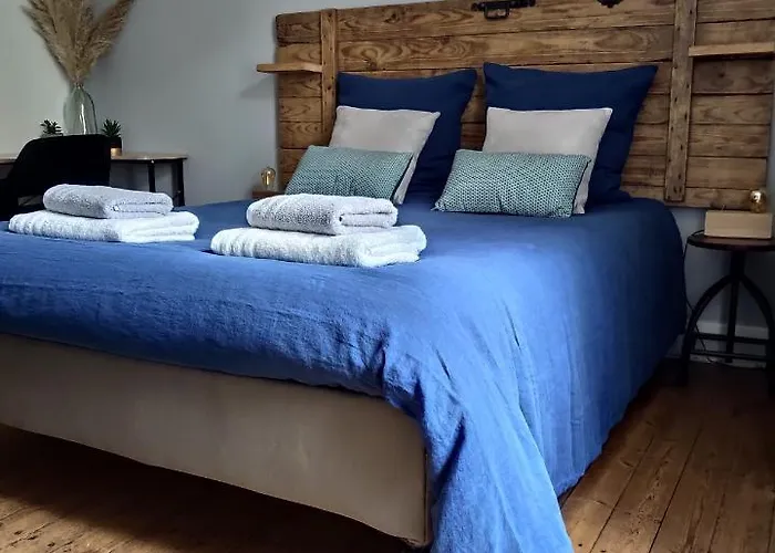 ゲストハウス Les Sequoias