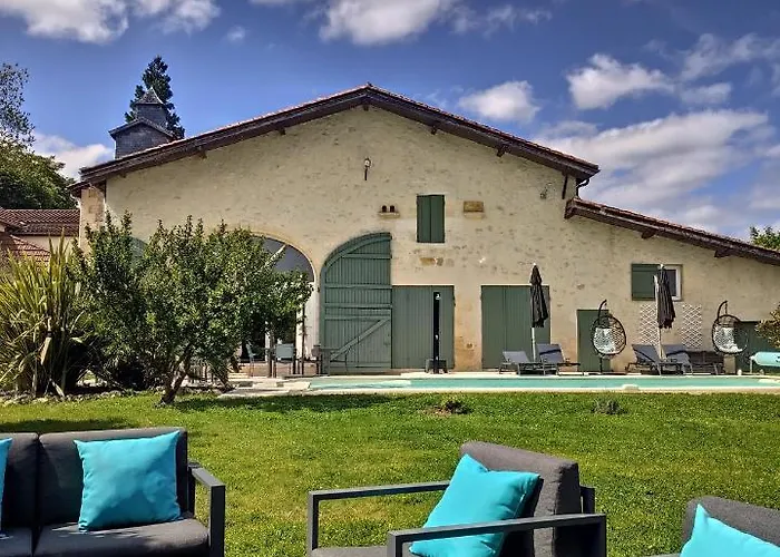 ゲストハウス Les Sequoias *