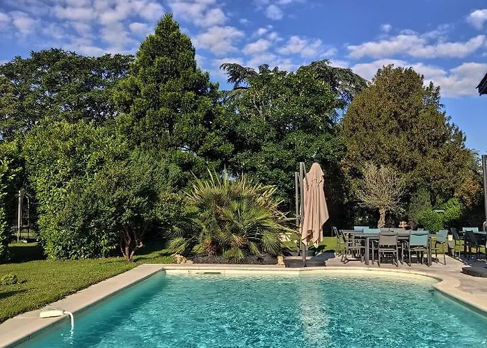 Les Sequoias ゲストハウス Sauveterre-de-Guyenne