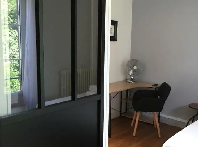 Les Sequoias ゲストハウス *