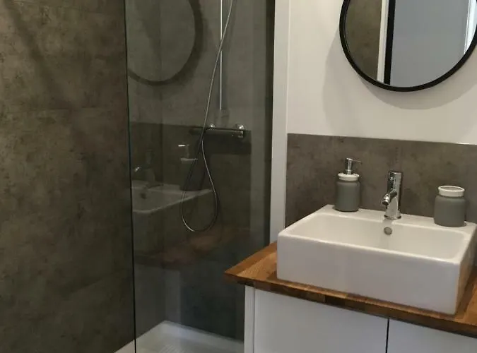 Les Sequoias ゲストハウス