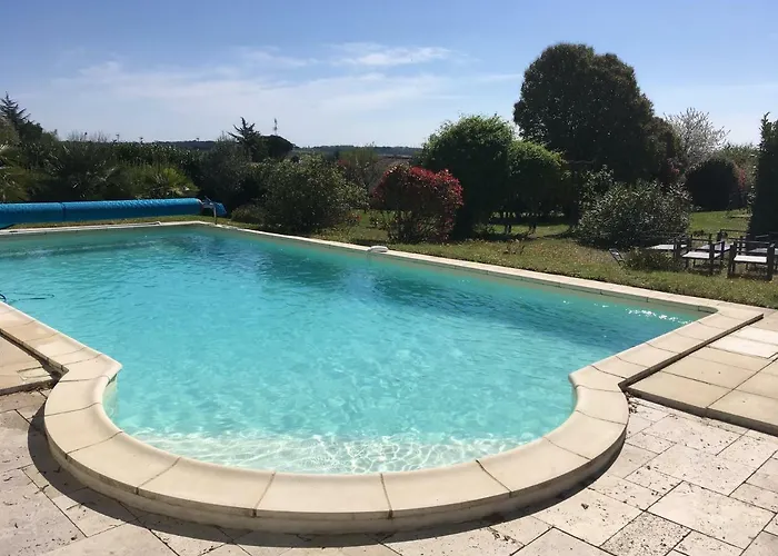 Les Sequoias ゲストハウス